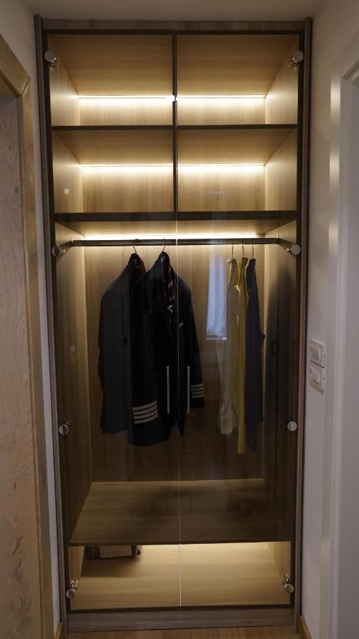 Captain'S Apartment Belgrado Esterno foto